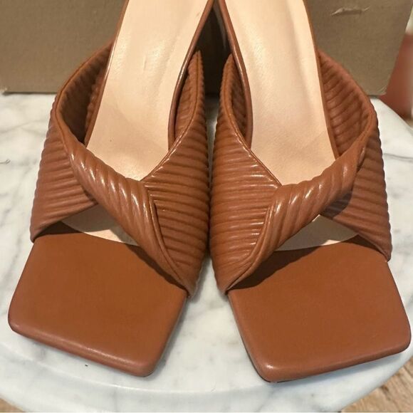 Gorgeous Twist Mule Slide Ribbed Heel Slip-on Square Toe Size 37 - Picture 14 of 16